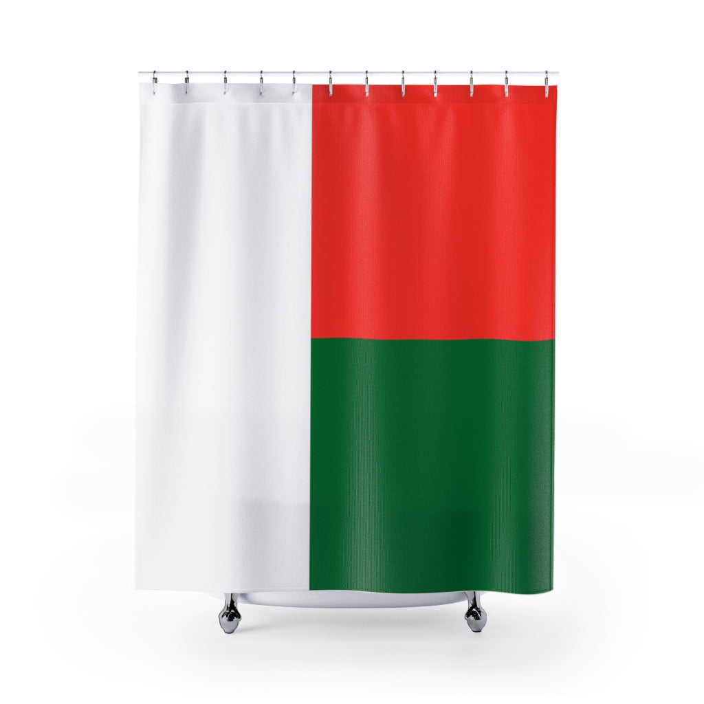 MADAGASCAR Shower Curtains